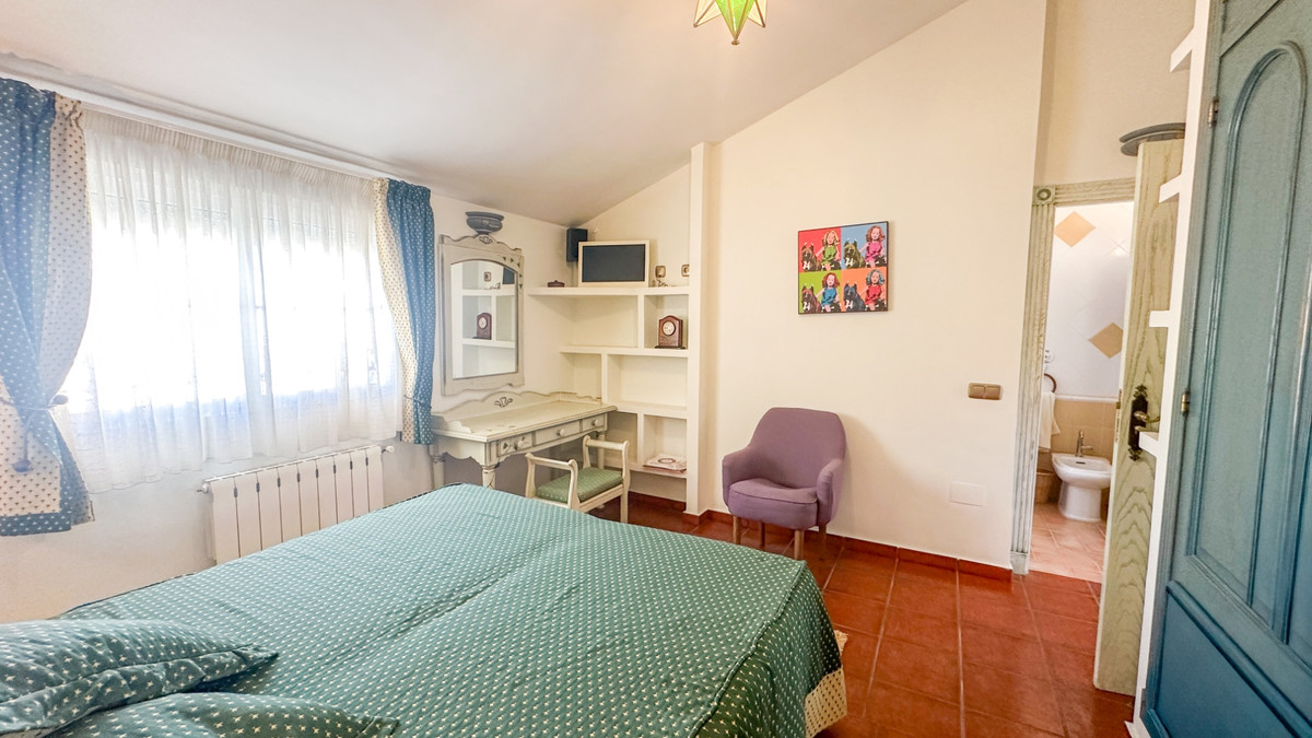 House – Detached Villa in Torrevieja