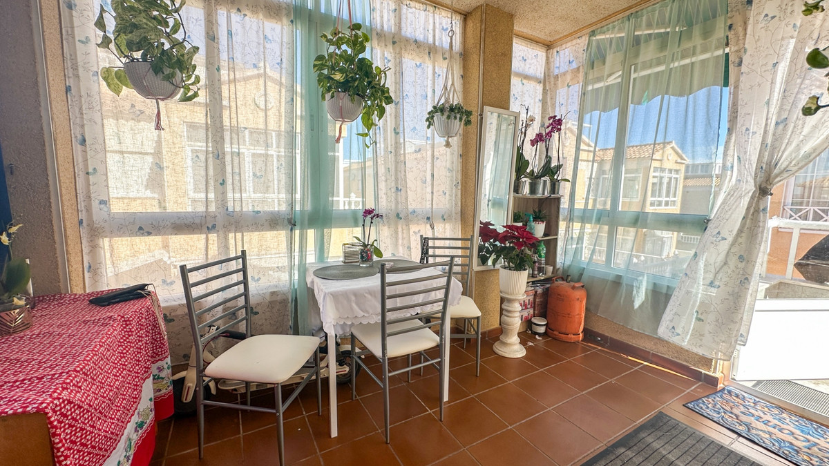 ShowFeedImage House – Bungalow in Torrevieja