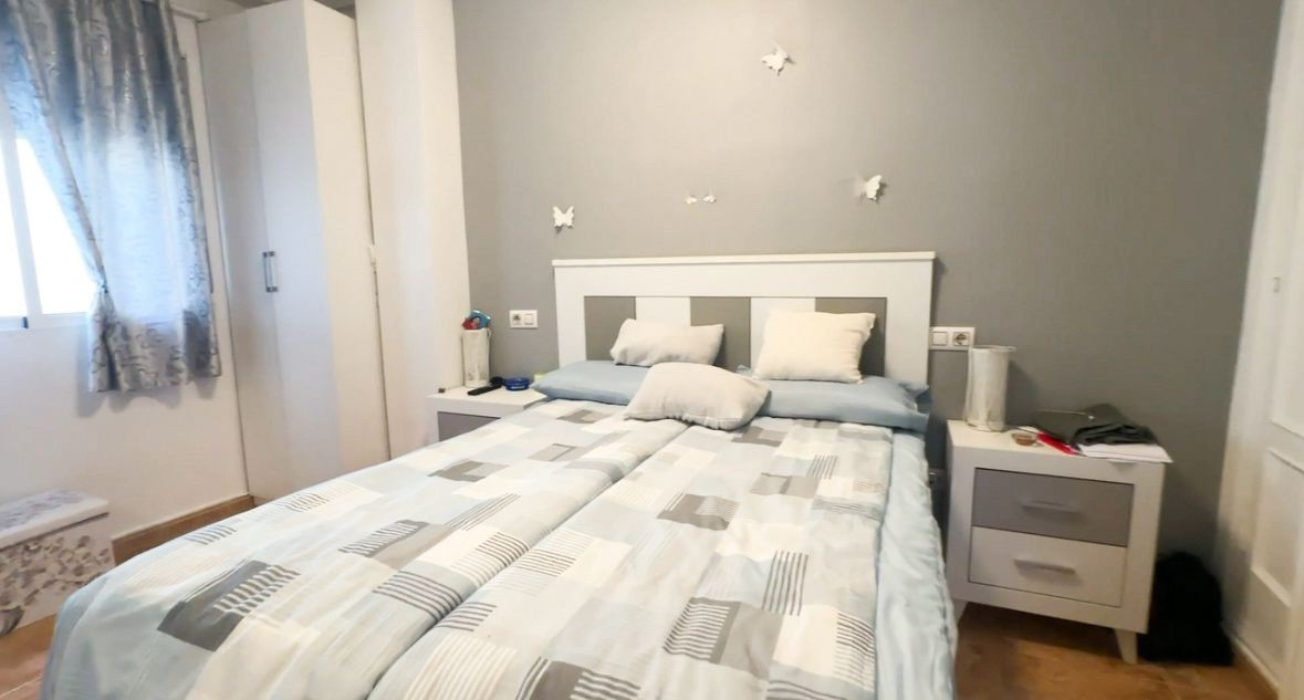 ShowFeedImage House – Bungalow in Torrevieja