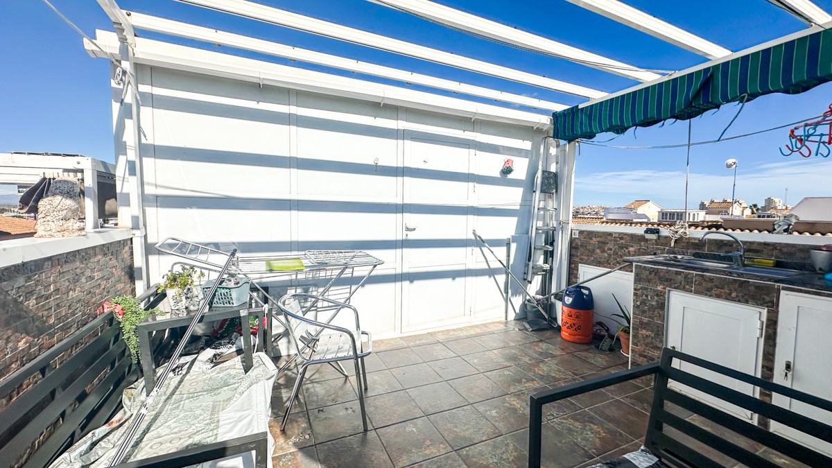 ShowFeedImage House – Bungalow in Torrevieja