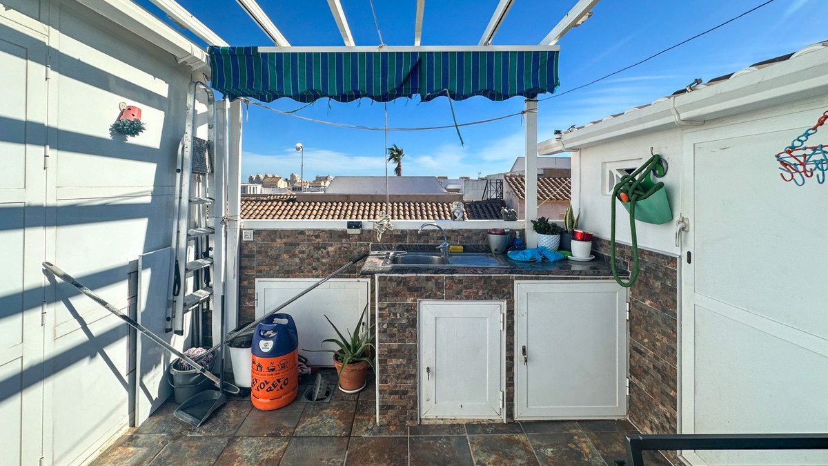 ShowFeedImage House – Bungalow in Torrevieja