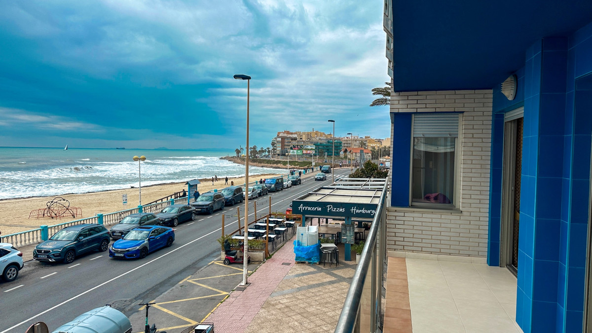 ShowFeedImage Apartment – Middle Floor Apartment in Torrevieja