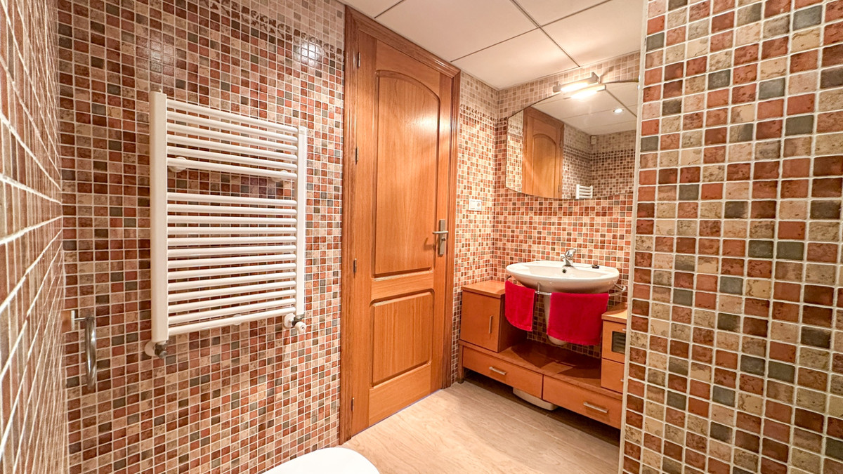 ShowFeedImage Apartment – Middle Floor Apartment in Torrevieja