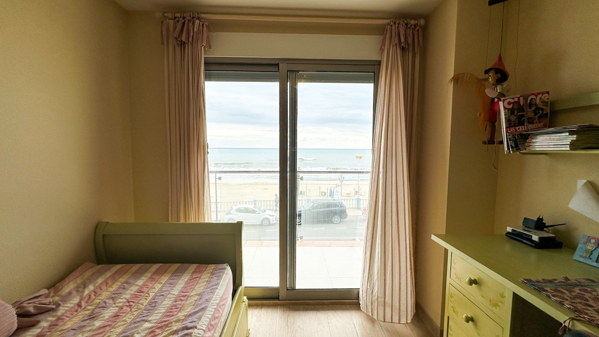 ShowFeedImage Apartment – Middle Floor Apartment in Torrevieja