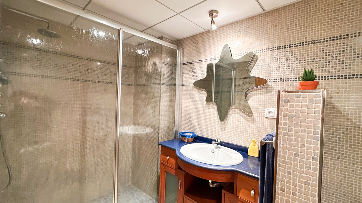 ShowFeedImage Apartment – Middle Floor Apartment in Torrevieja