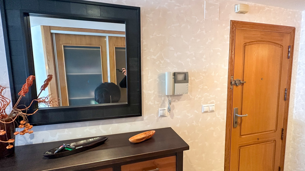 ShowFeedImage Apartment – Middle Floor Apartment in Torrevieja