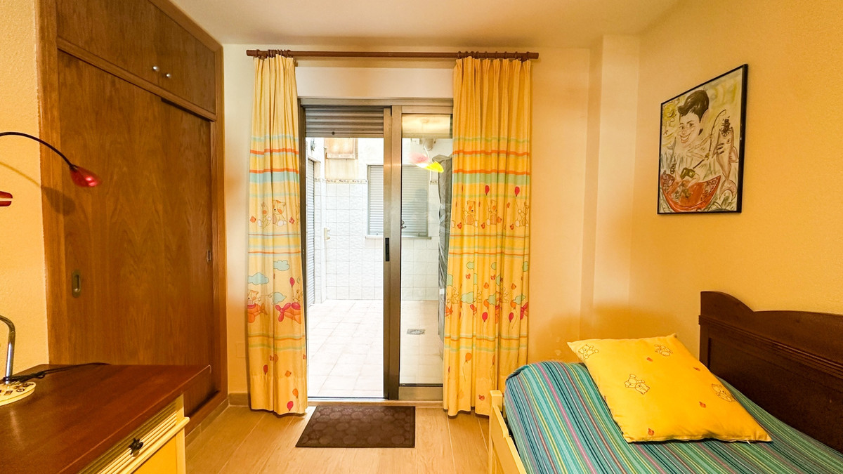ShowFeedImage Apartment – Middle Floor Apartment in Torrevieja