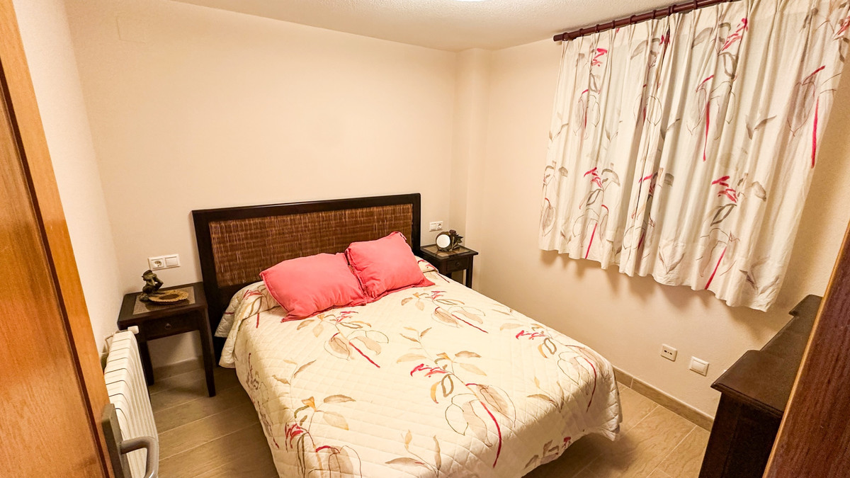 ShowFeedImage Apartment – Middle Floor Apartment in Torrevieja