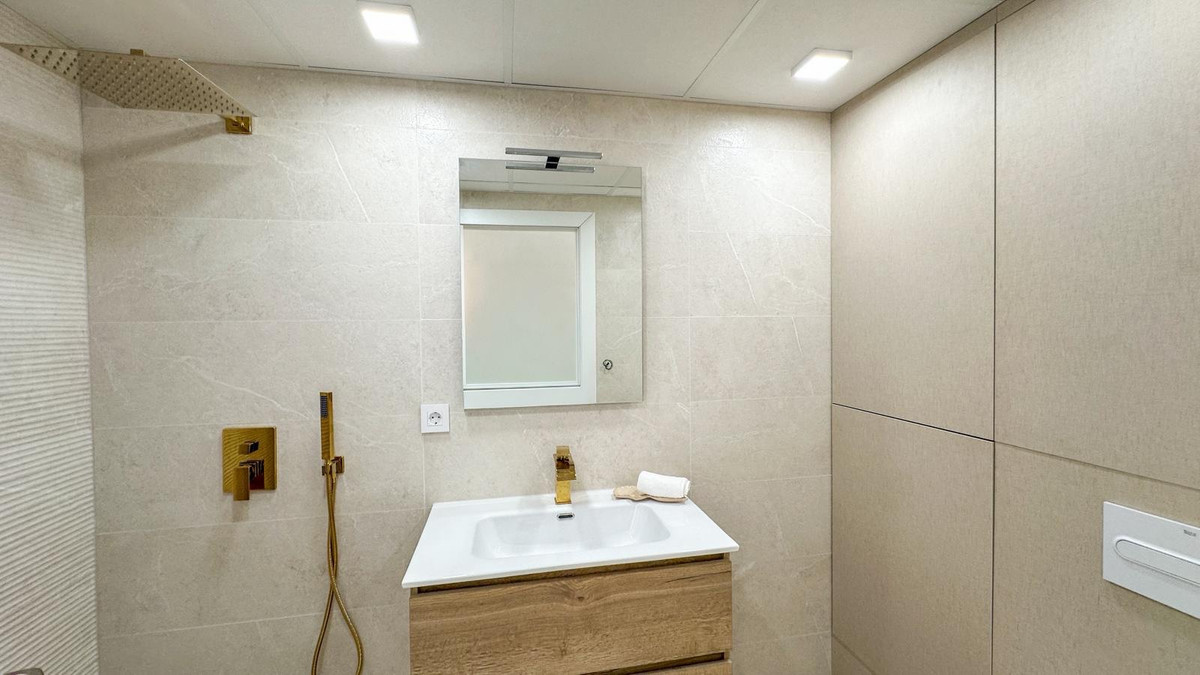Apartment – Ground Floor Apartment in Torrevieja