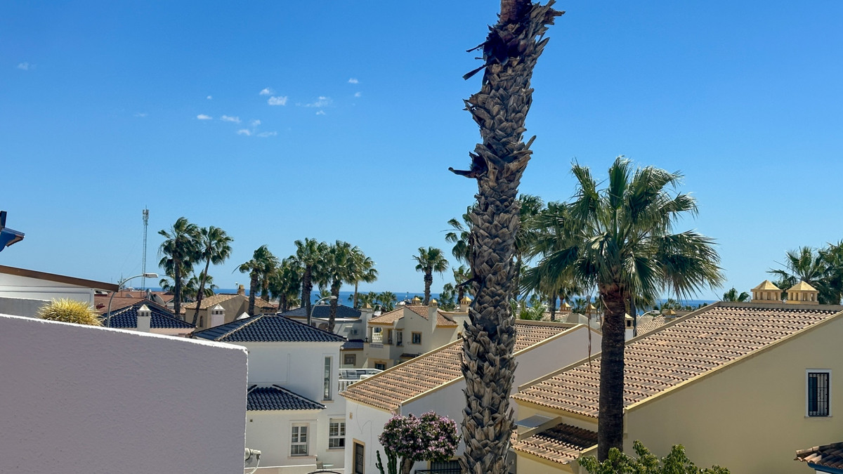 ShowFeedImage House – Townhouse in Orihuela