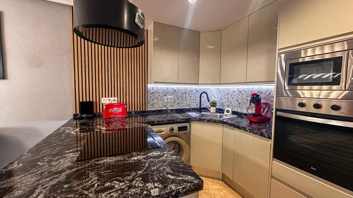 ShowFeedImage Apartment – Middle Floor Apartment in Torrevieja