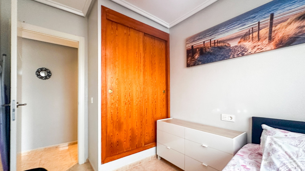 ShowFeedImage Apartment – Middle Floor Apartment in Torrevieja