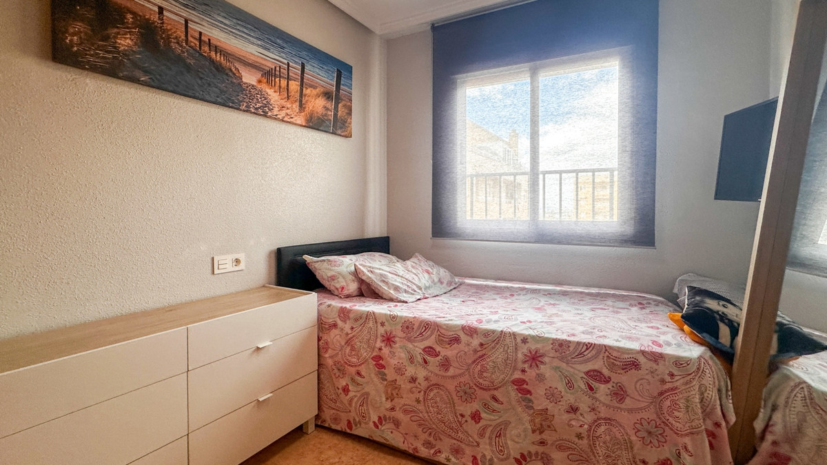 ShowFeedImage Apartment – Middle Floor Apartment in Torrevieja