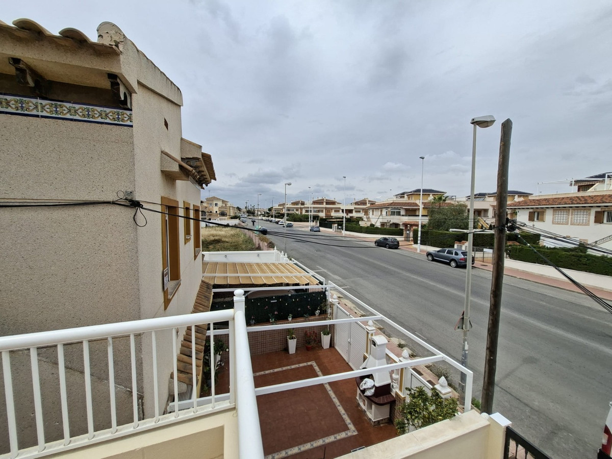 ShowFeedImage House – Bungalow in Orihuela