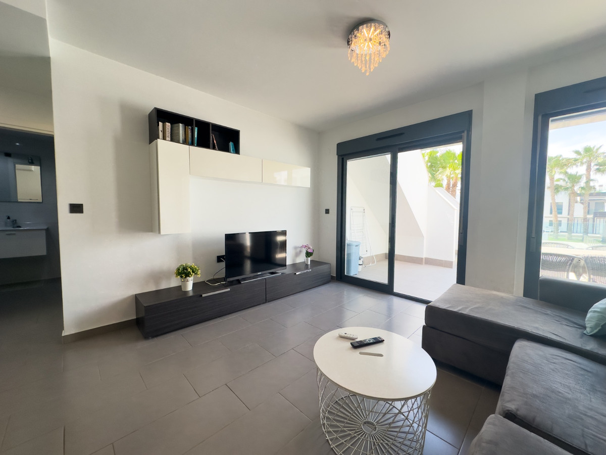 ShowFeedImage House – Bungalow in Orihuela