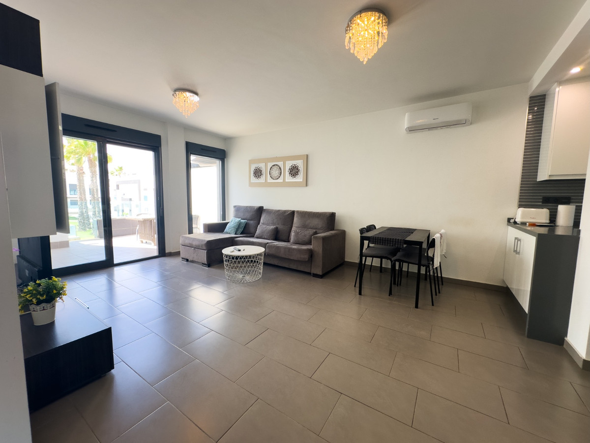 ShowFeedImage House – Bungalow in Orihuela