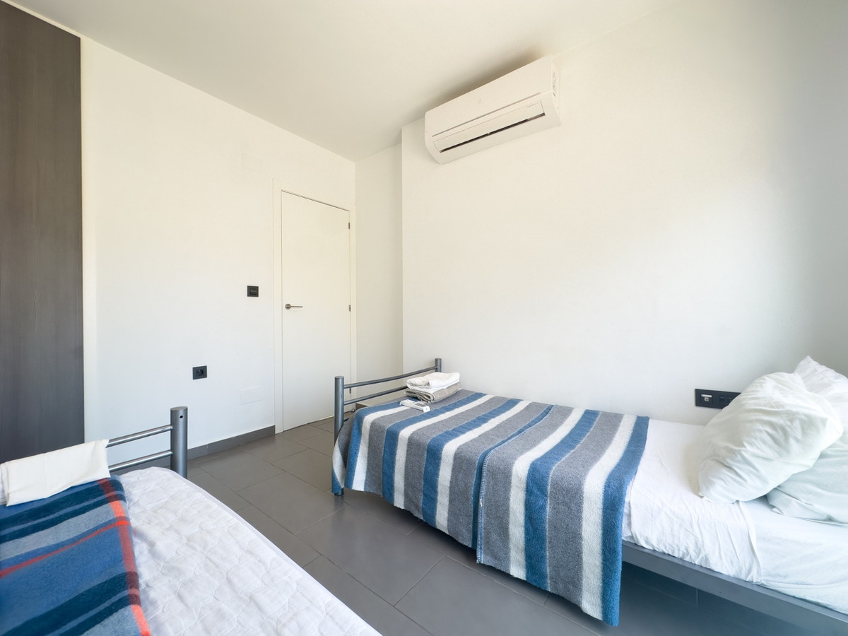 ShowFeedImage House – Bungalow in Orihuela