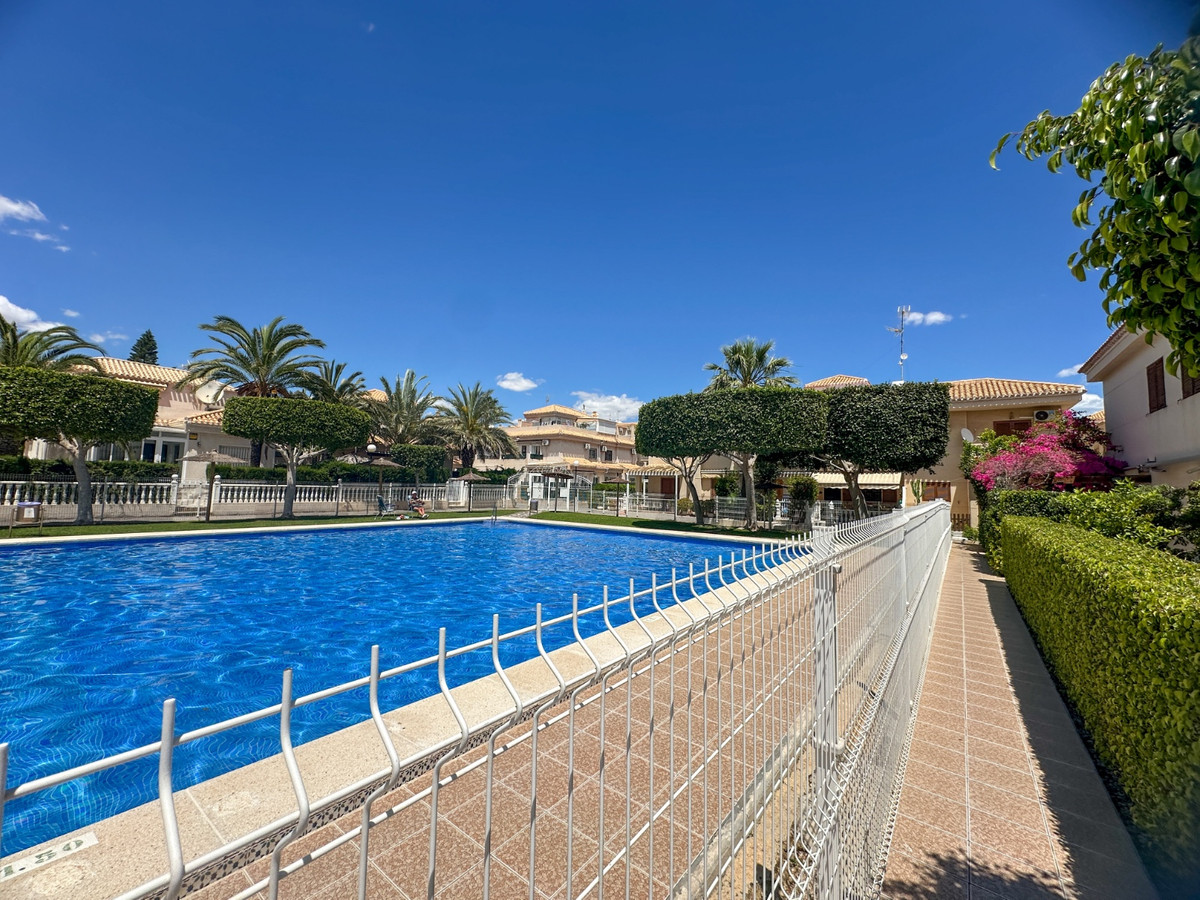 House – Bungalow in Orihuela