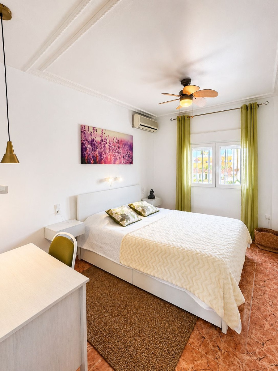 ShowFeedImage House – Detached Villa in Torrevieja