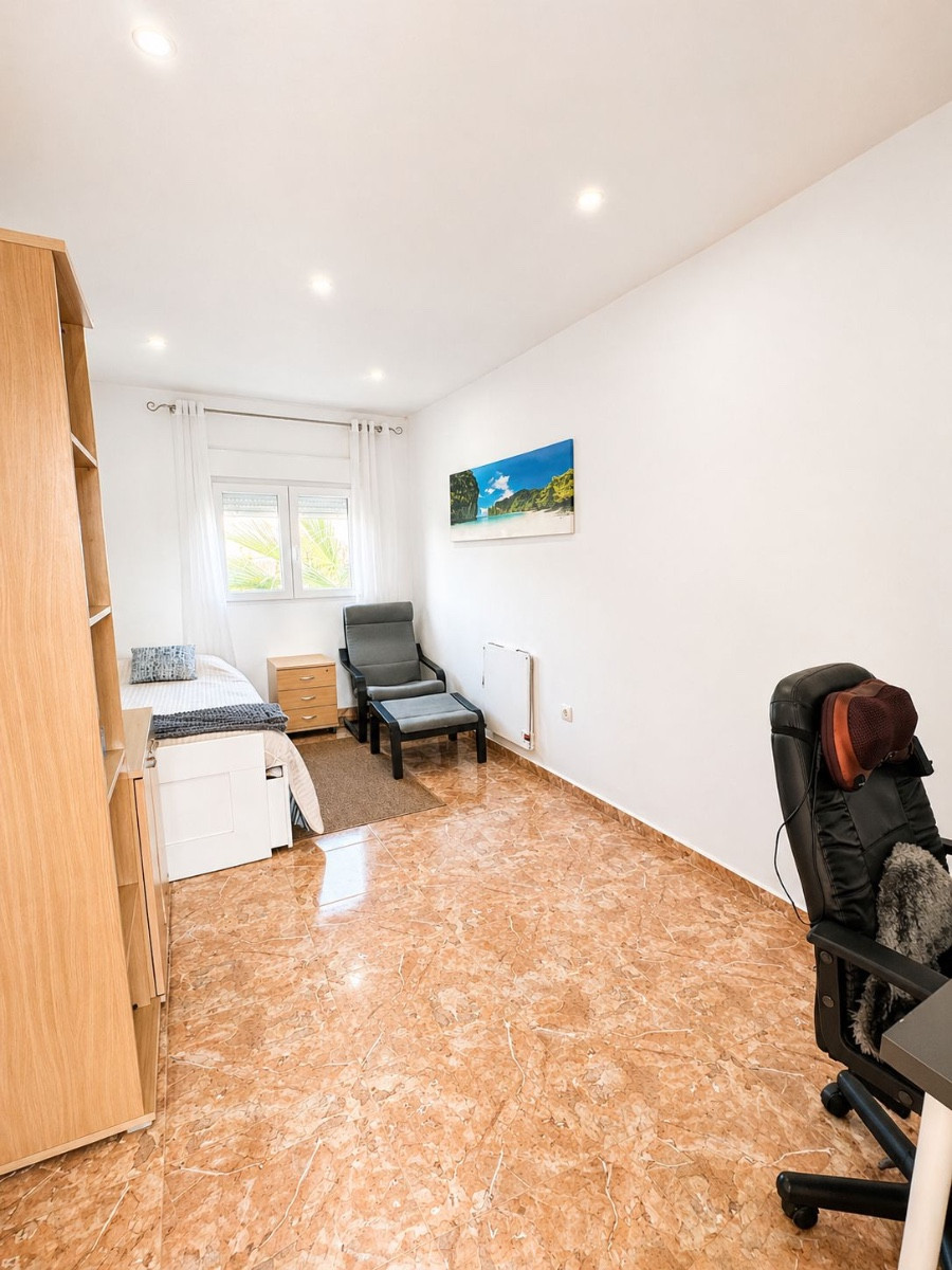 ShowFeedImage House – Detached Villa in Torrevieja