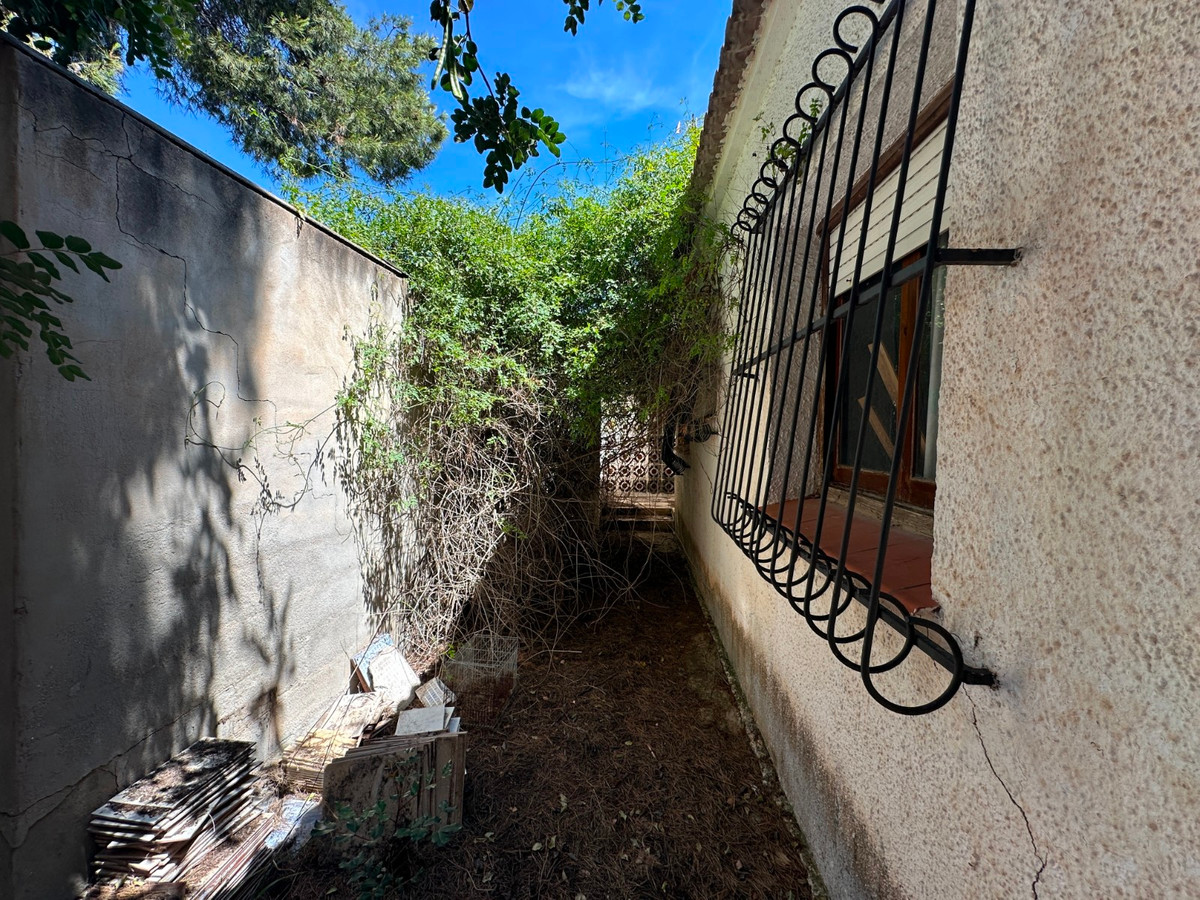 House – Detached Villa in Torrevieja