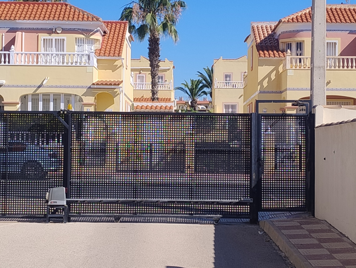 ShowFeedImage House – Bungalow in Orihuela