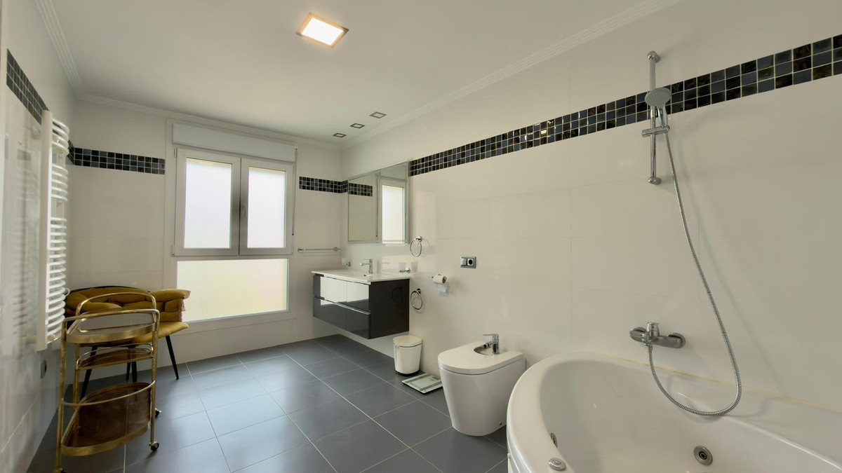 ShowFeedImage Apartment – Penthouse in Villajoyosa
