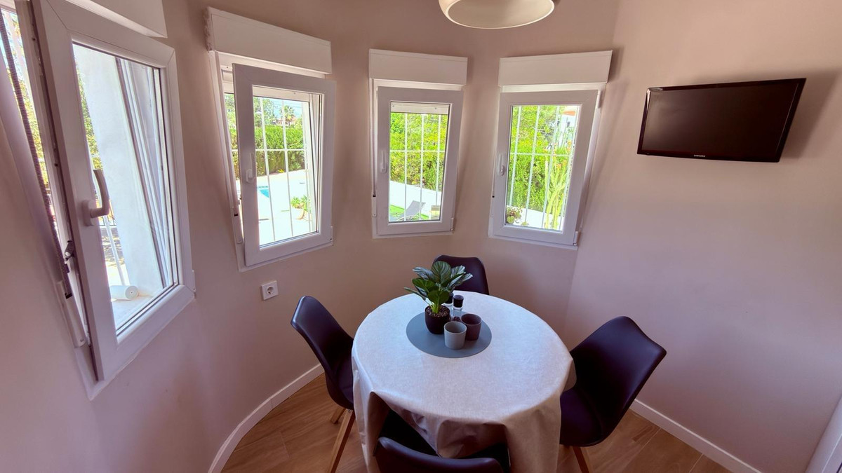 House – Detached Villa in San Vicente del Raspeig