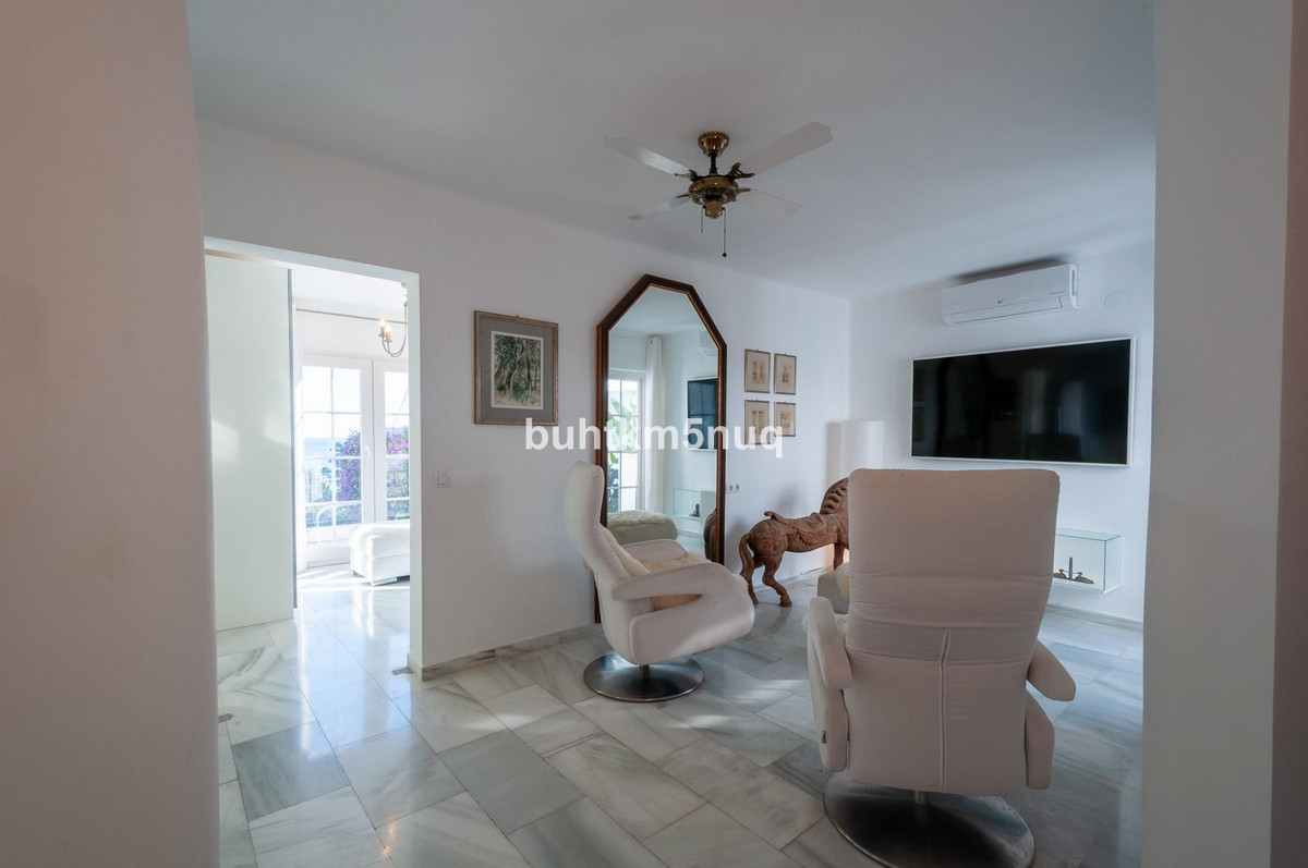 House – Detached Villa in Calpe