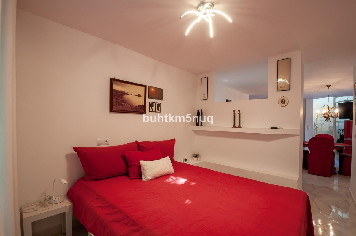 House – Detached Villa in Calpe