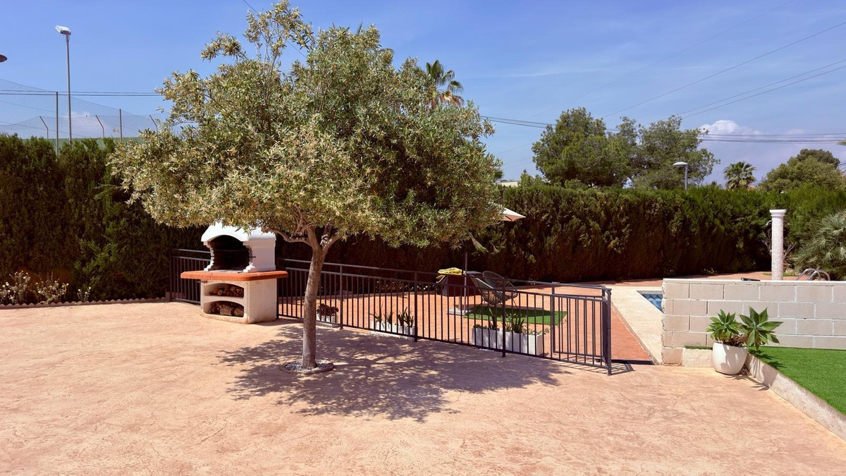 House – Detached Villa in San Vicente del Raspeig