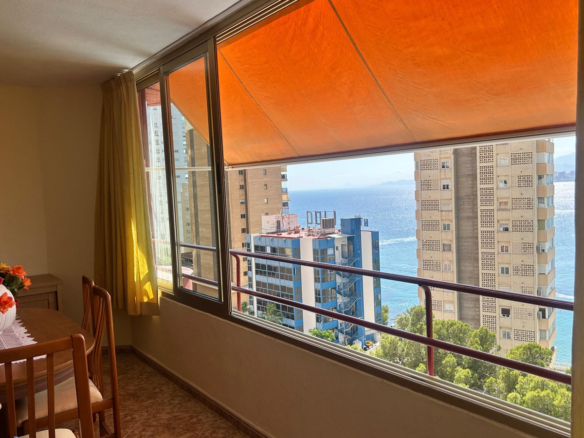 Apartment – Middle Floor Apartment in Benidorm