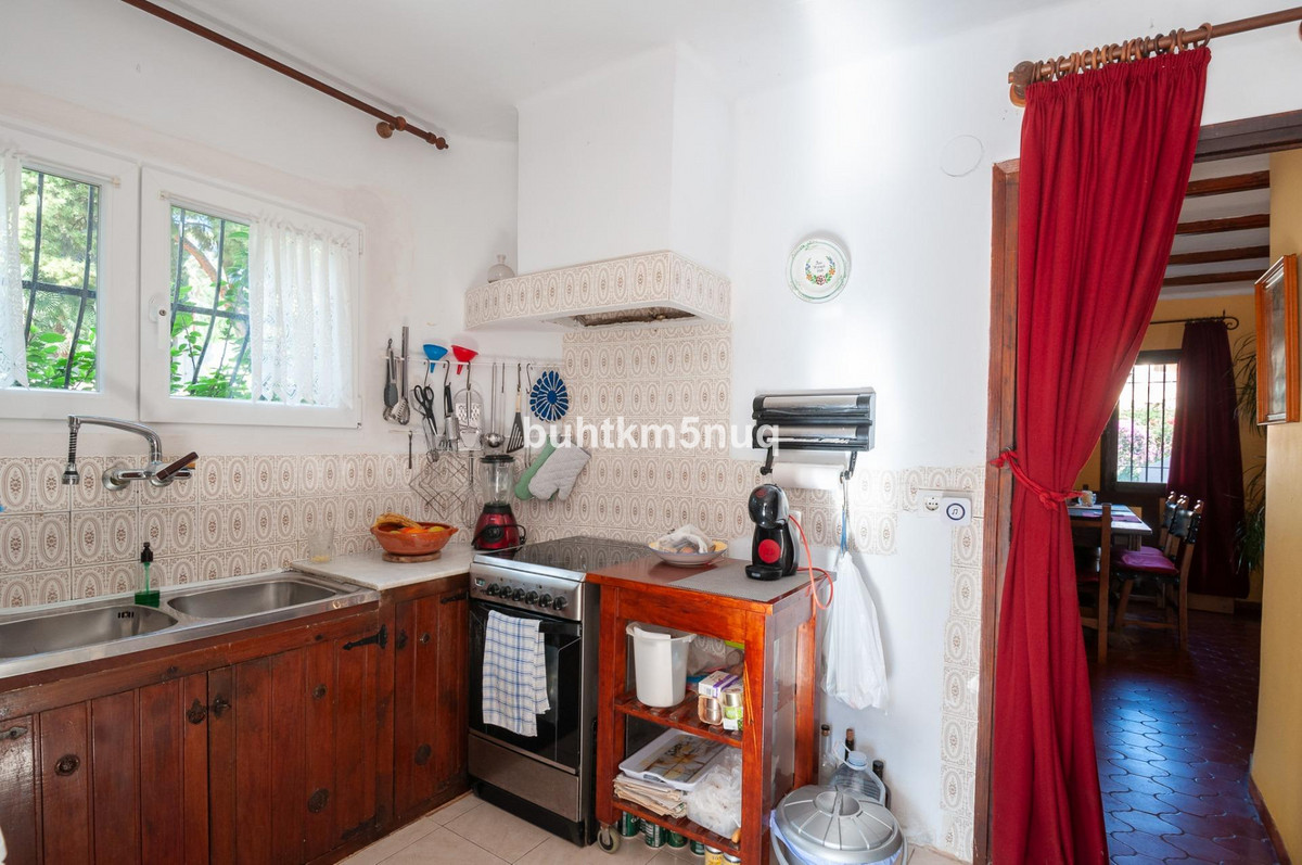 House – Detached Villa in Calpe