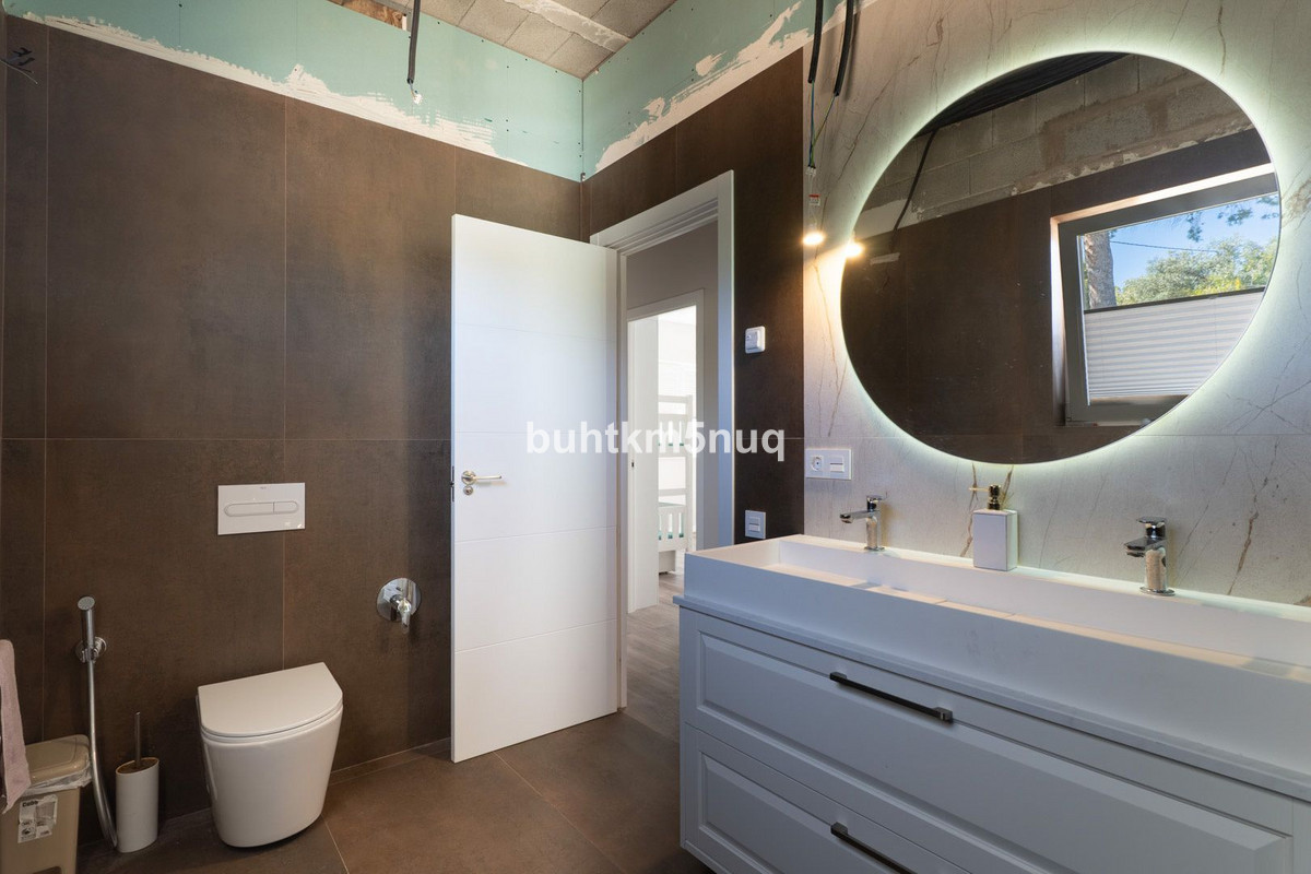 House – Detached Villa in Calpe