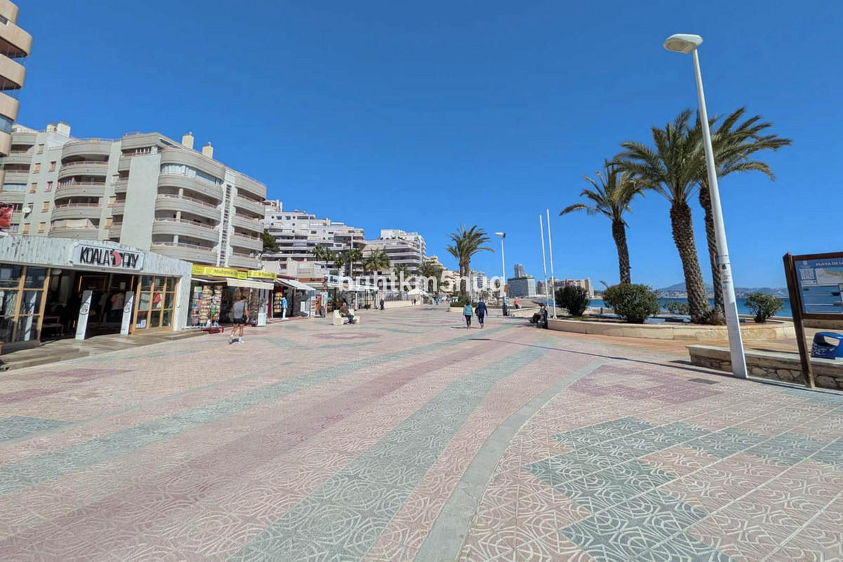 House – Detached Villa in Calpe