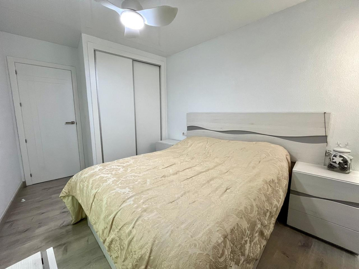 ShowFeedImage Apartment – Middle Floor Apartment in Torrevieja