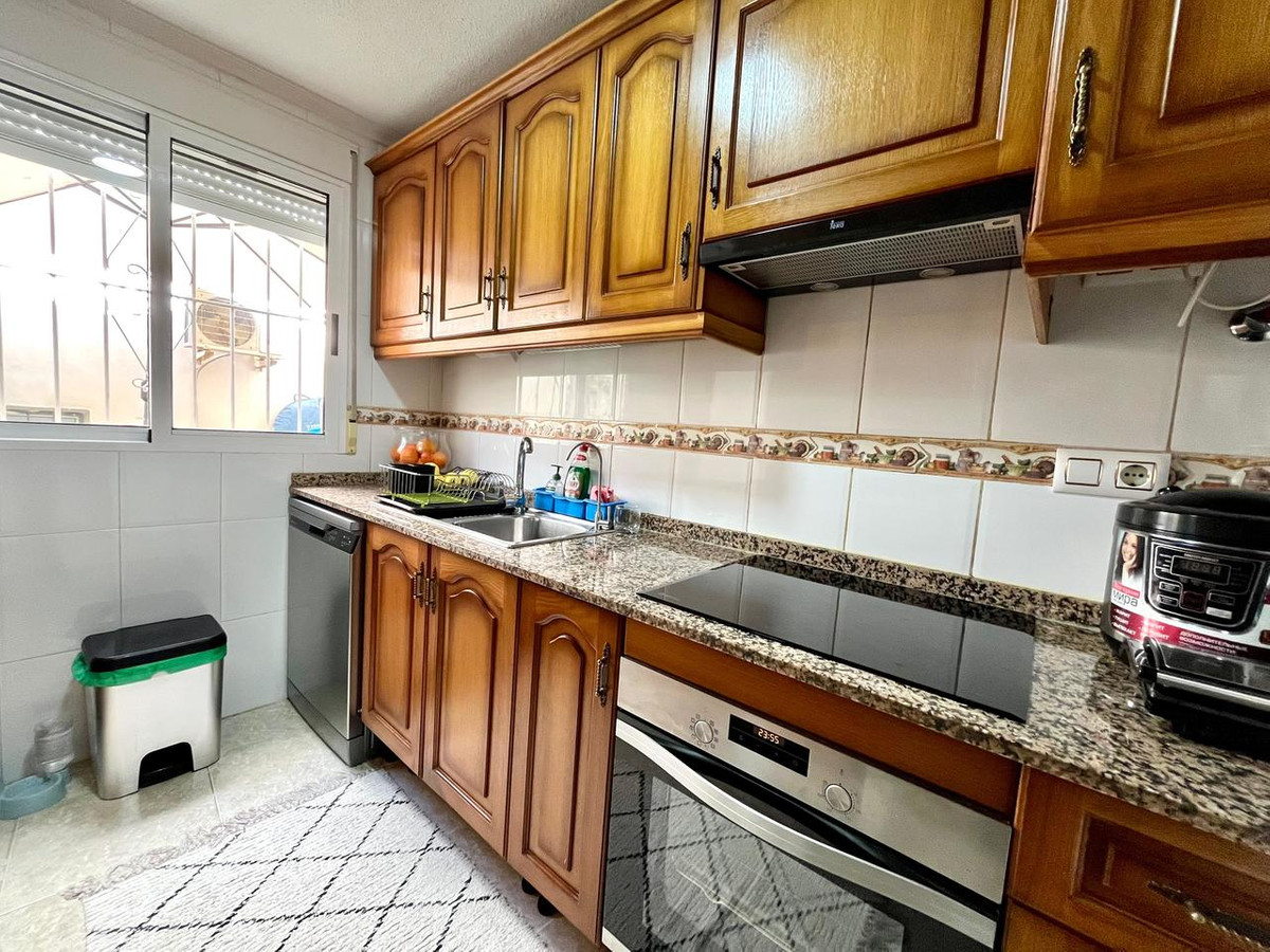 ShowFeedImage Apartment – Middle Floor Apartment in Torrevieja
