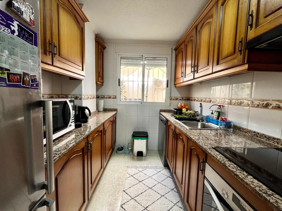 ShowFeedImage Apartment – Middle Floor Apartment in Torrevieja