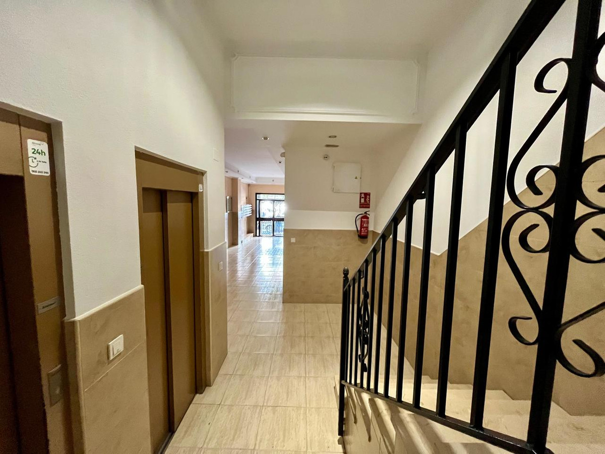 ShowFeedImage Apartment – Middle Floor Apartment in Torrevieja