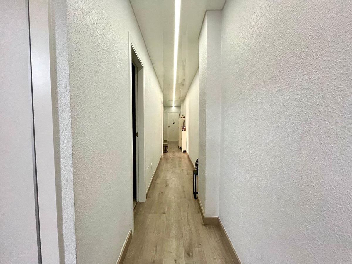 ShowFeedImage Apartment – Middle Floor Apartment in Torrevieja