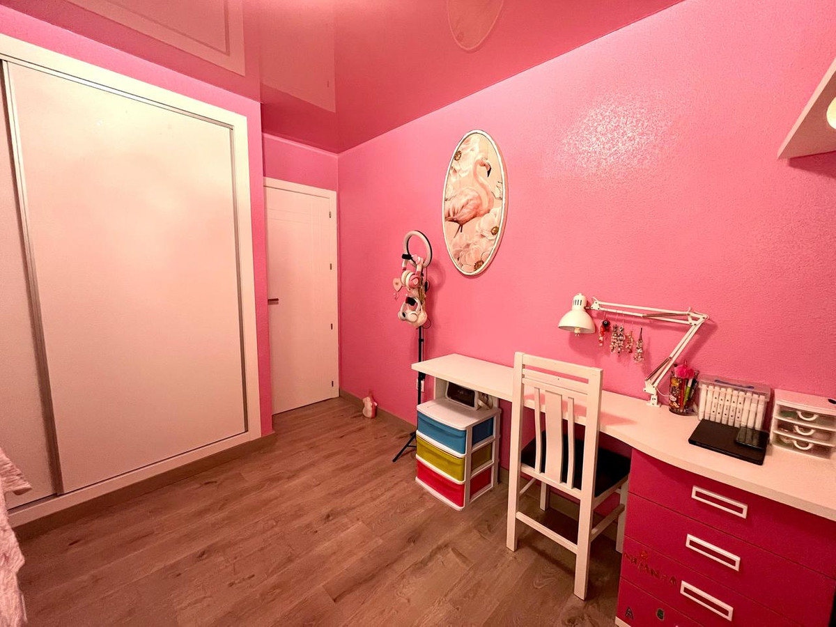 ShowFeedImage Apartment – Middle Floor Apartment in Torrevieja
