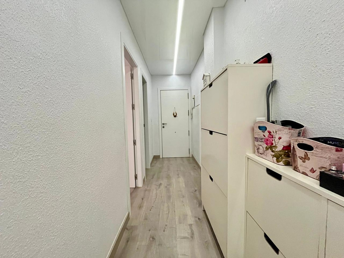 ShowFeedImage Apartment – Middle Floor Apartment in Torrevieja