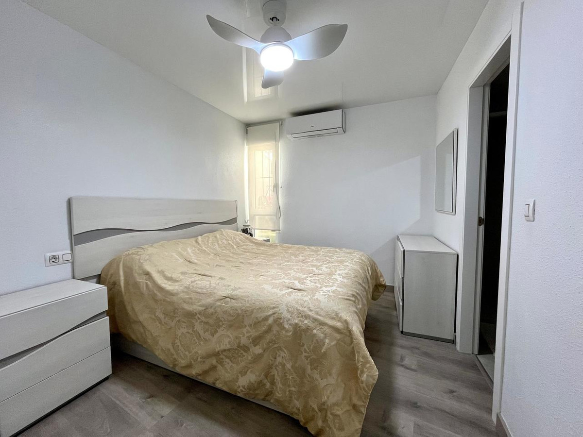ShowFeedImage Apartment – Middle Floor Apartment in Torrevieja