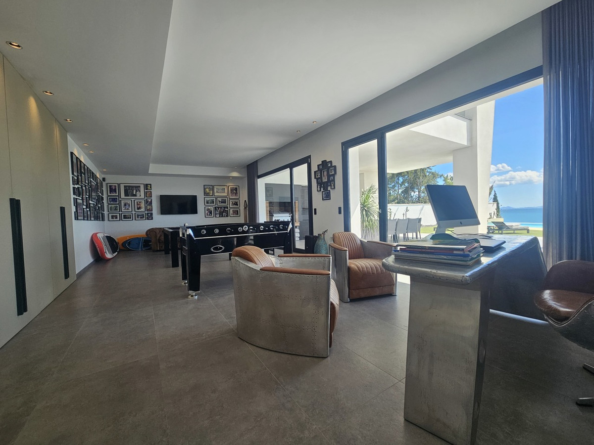 ShowFeedImage House – Detached Villa in Orihuela