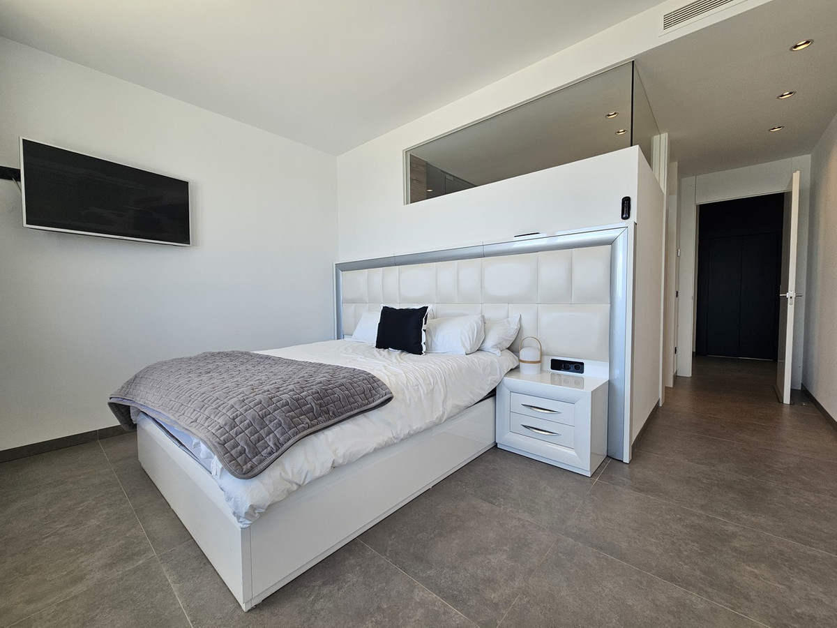 ShowFeedImage House – Detached Villa in Orihuela