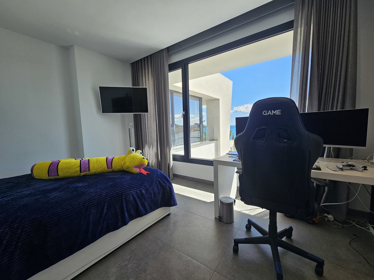 ShowFeedImage House – Detached Villa in Orihuela