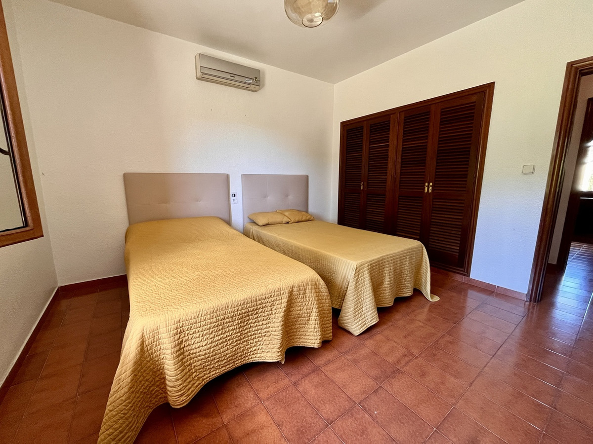 ShowFeedImage House – Detached Villa in La Nucia