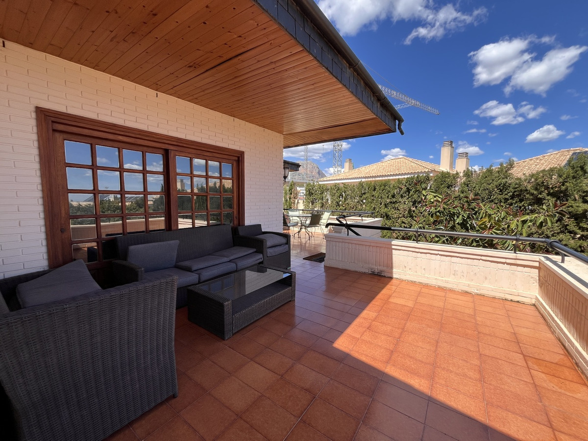 ShowFeedImage House – Detached Villa in La Nucia