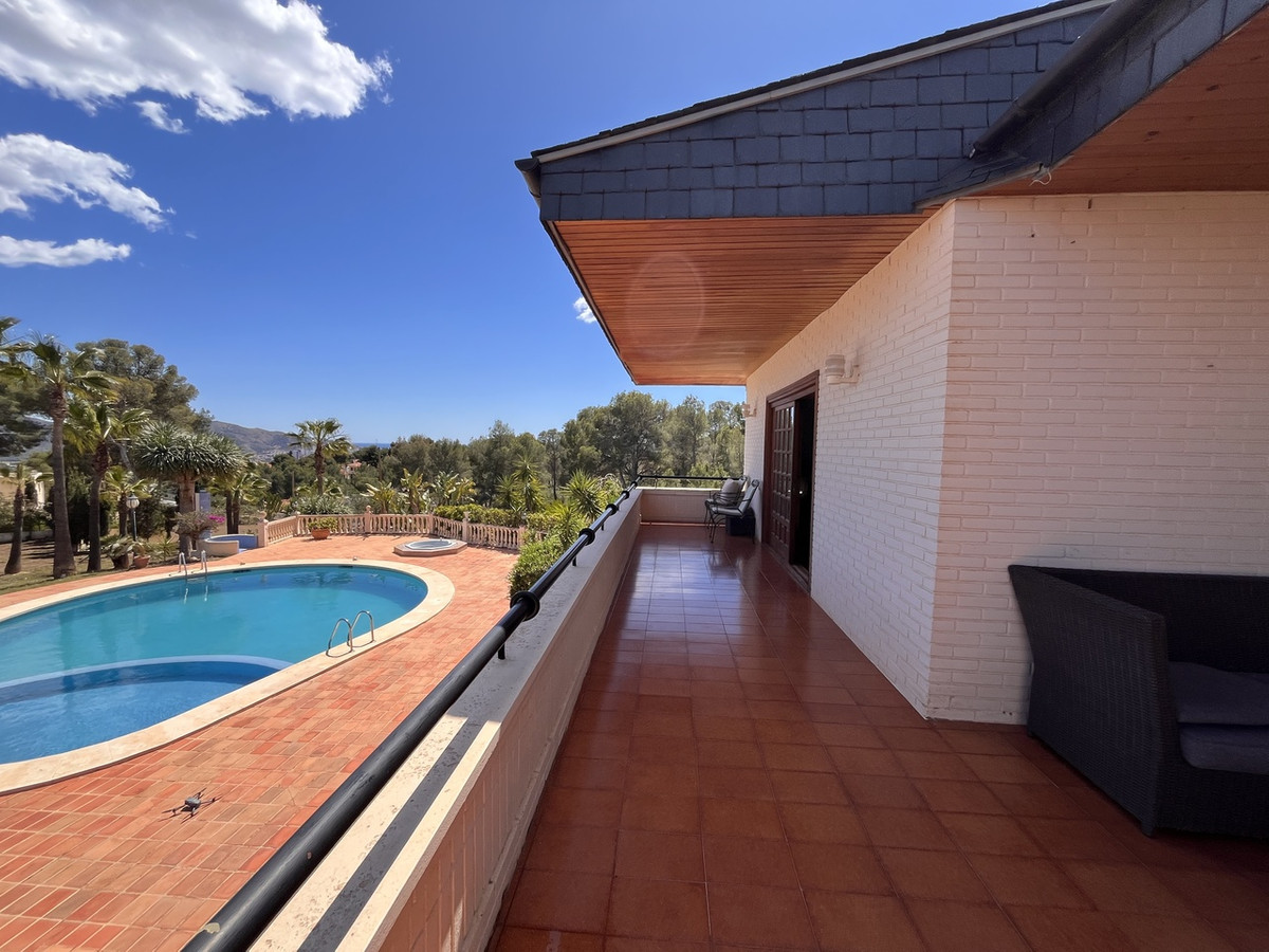 ShowFeedImage House – Detached Villa in La Nucia