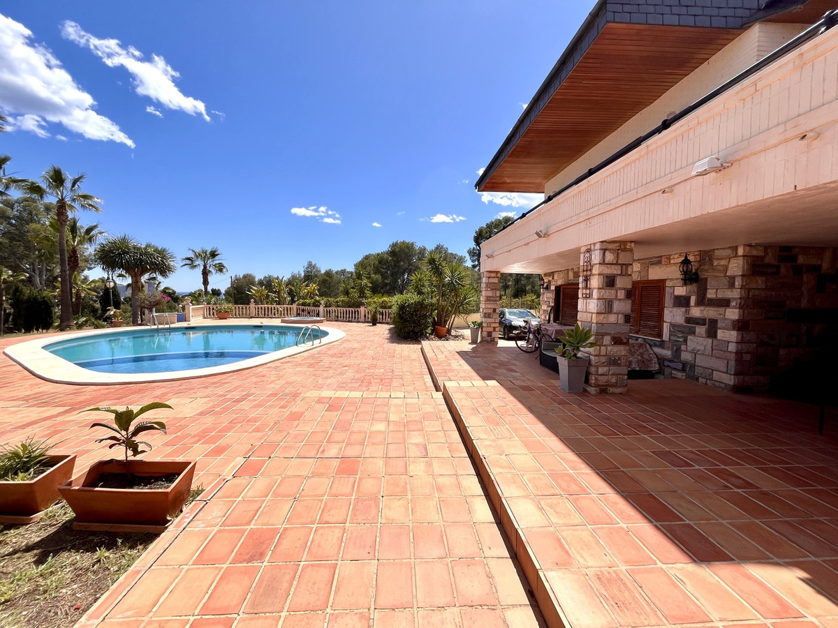 ShowFeedImage House – Detached Villa in La Nucia
